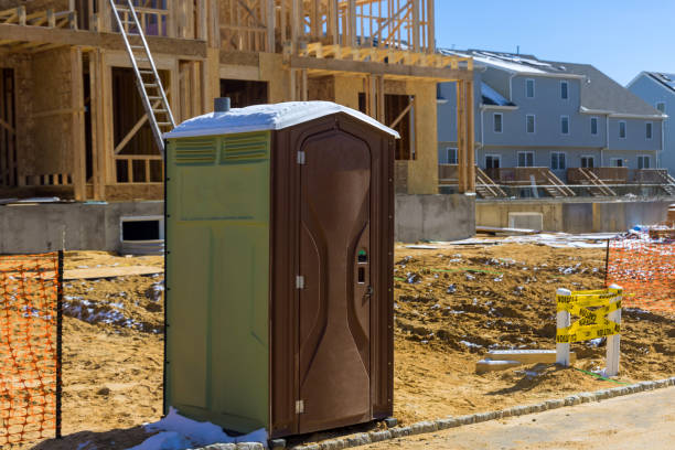 Best Portable restroom trailer rental  in Maybrook, NY